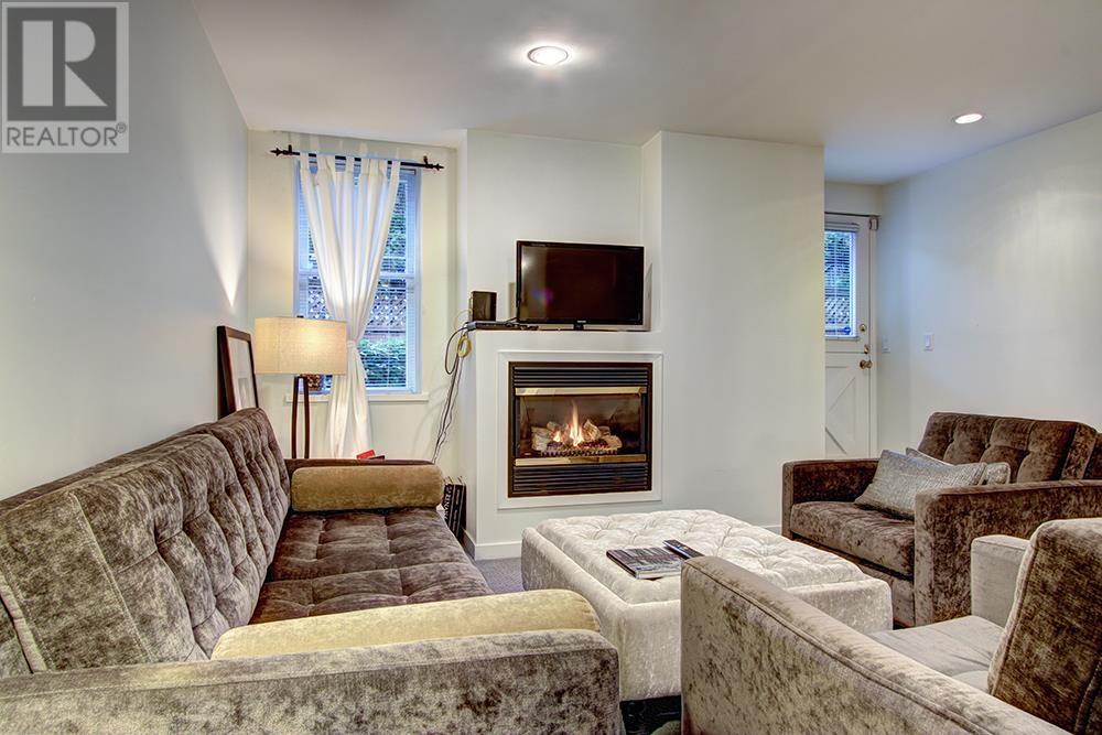 2047 Fulton Avenue, West Vancouver, British Columbia V7V 1T3 - Photo 26 - R2956234