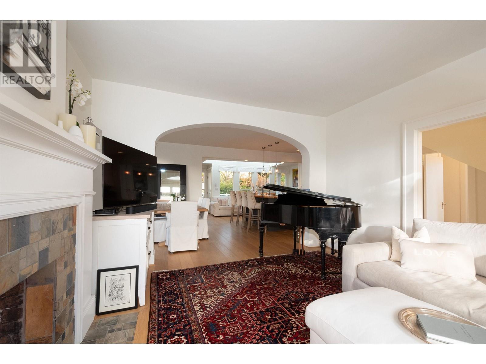 2047 Fulton Avenue, West Vancouver, British Columbia V7V 1T3 - Photo 6 - R2956234