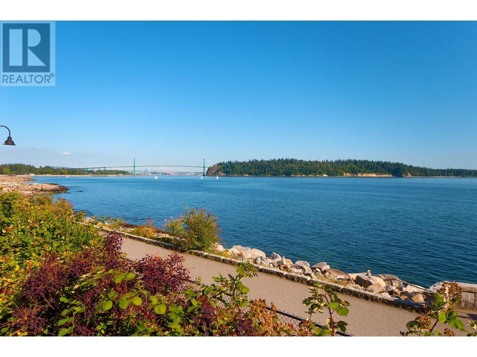 2047 Fulton Avenue, West Vancouver, British Columbia V7V 1T3 - Photo 38 - R2956234