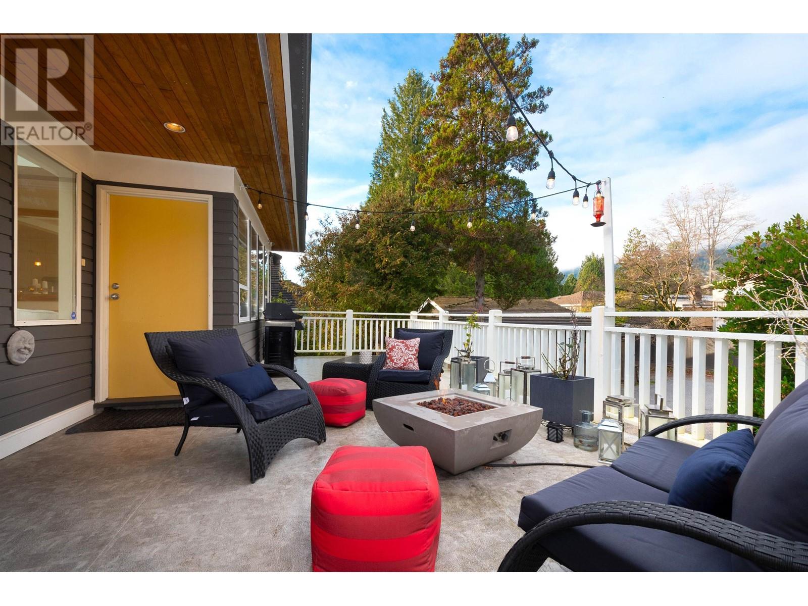 2047 Fulton Avenue, West Vancouver, British Columbia V7V 1T3 - Photo 22 - R2956234