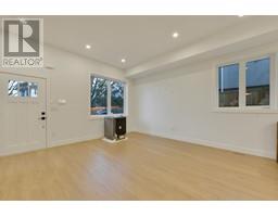 1 1436 E 1ST AVENUE, Vancouver, British Columbia