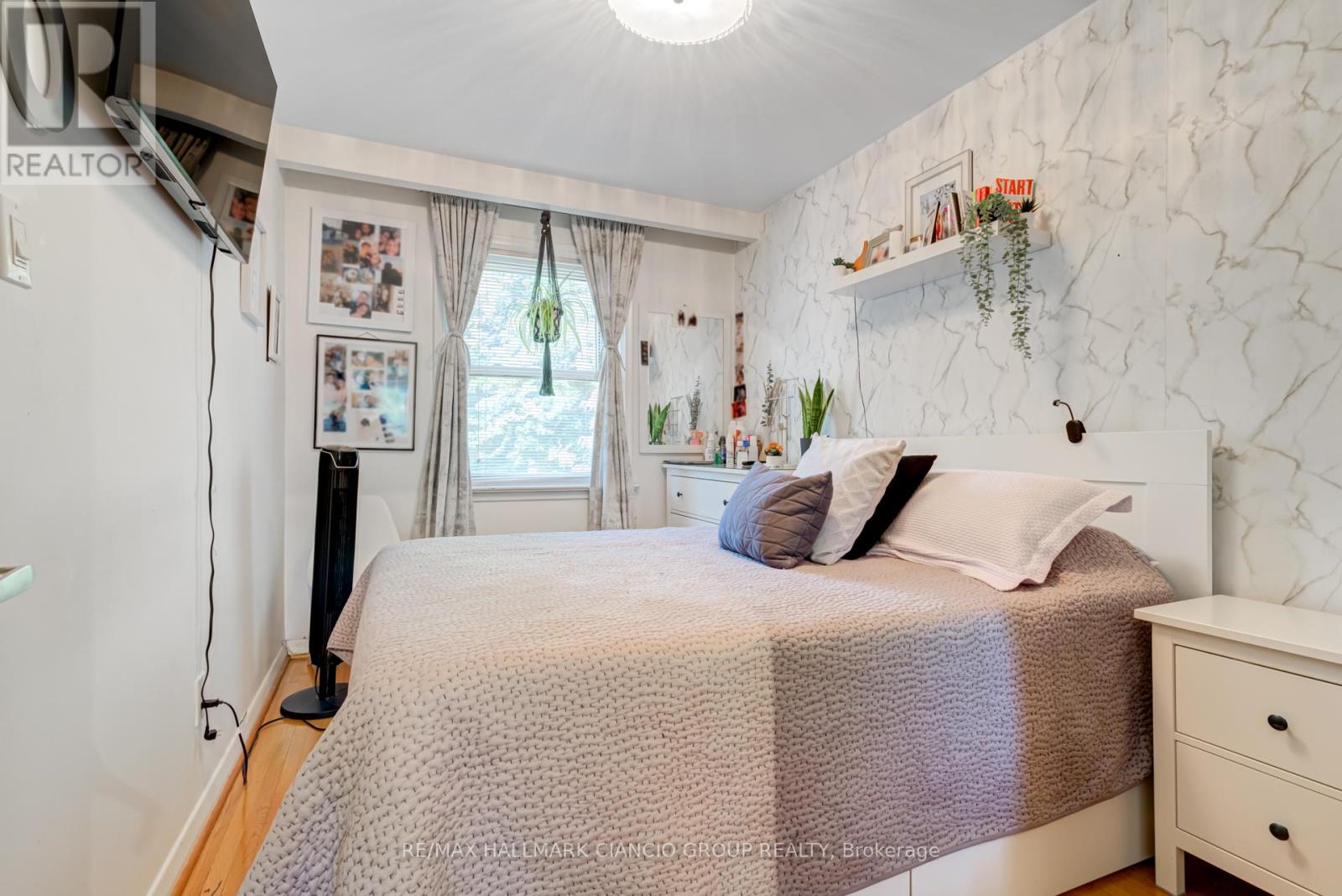 38 Pendeen Avenue, Toronto (Rockcliffe-Smythe), Ontario  M6N 2P3 - Photo 24 - W11929664