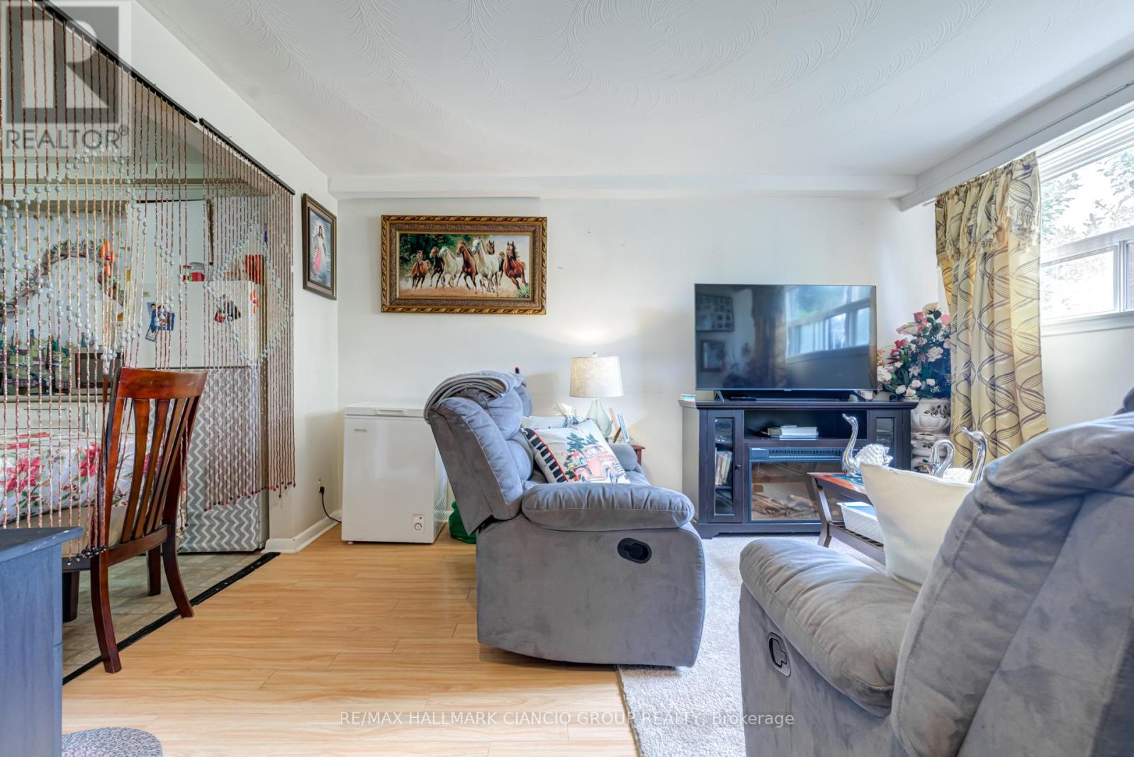 Property at 38 PENDEEN AVENUE image 5