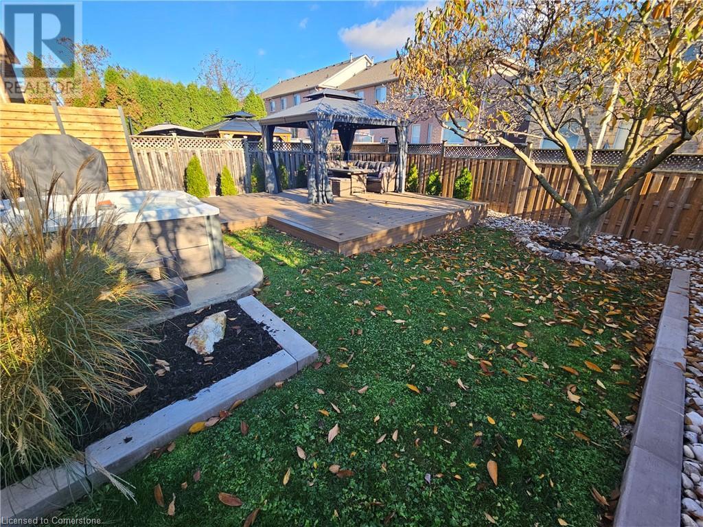 633 Amelia Crescent, Burlington, Ontario  L7L 6E6 - Photo 29 - 40691445