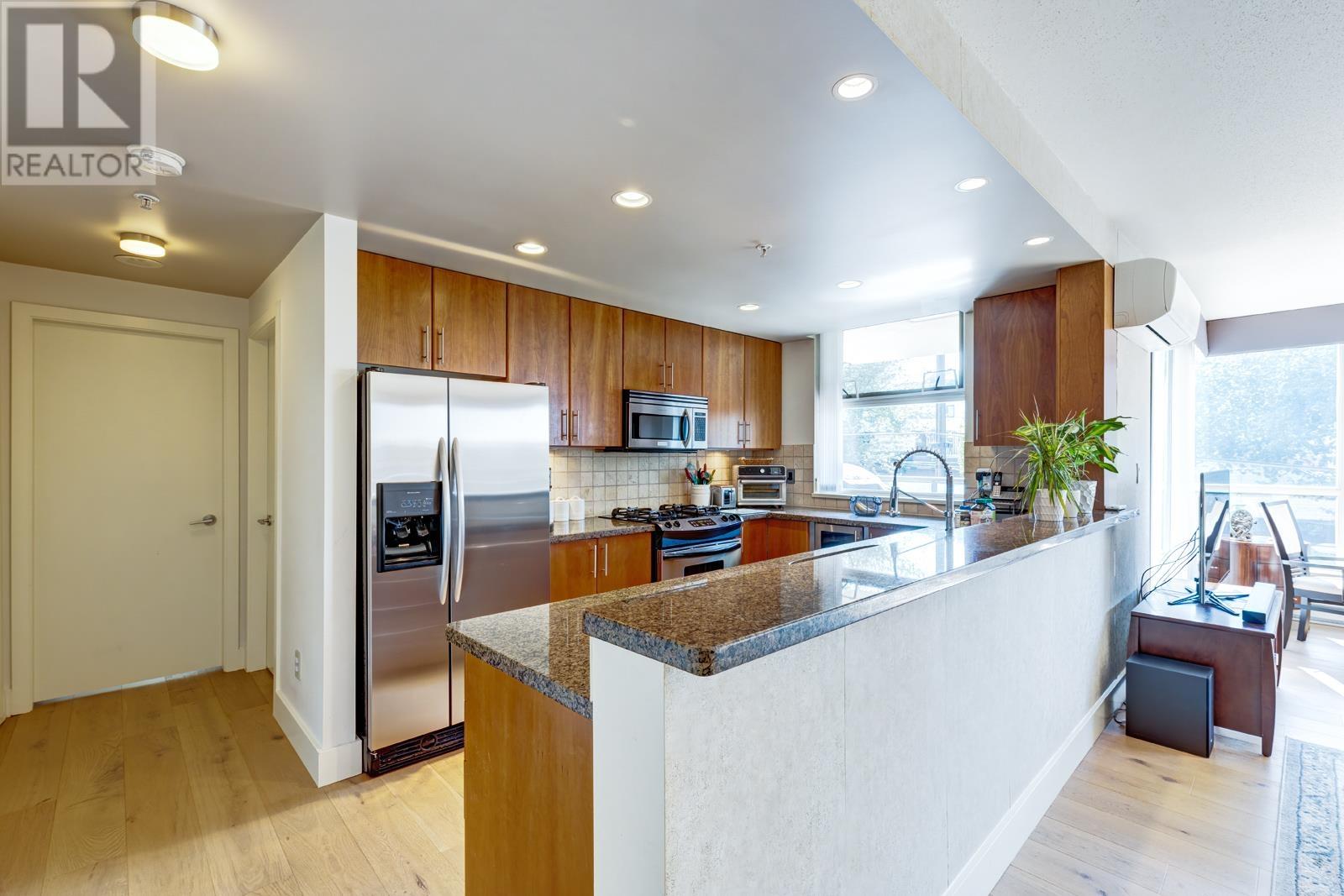 307 1450 W 6th Avenue, Vancouver, British Columbia  V6H 4H9 - Photo 6 - R2956504