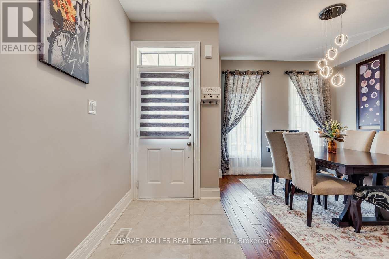 Property at 61 MCISAAC DRIVE image 3