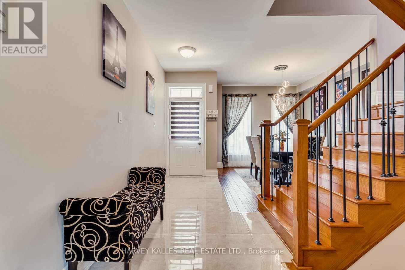 Property at 61 MCISAAC DRIVE image 4