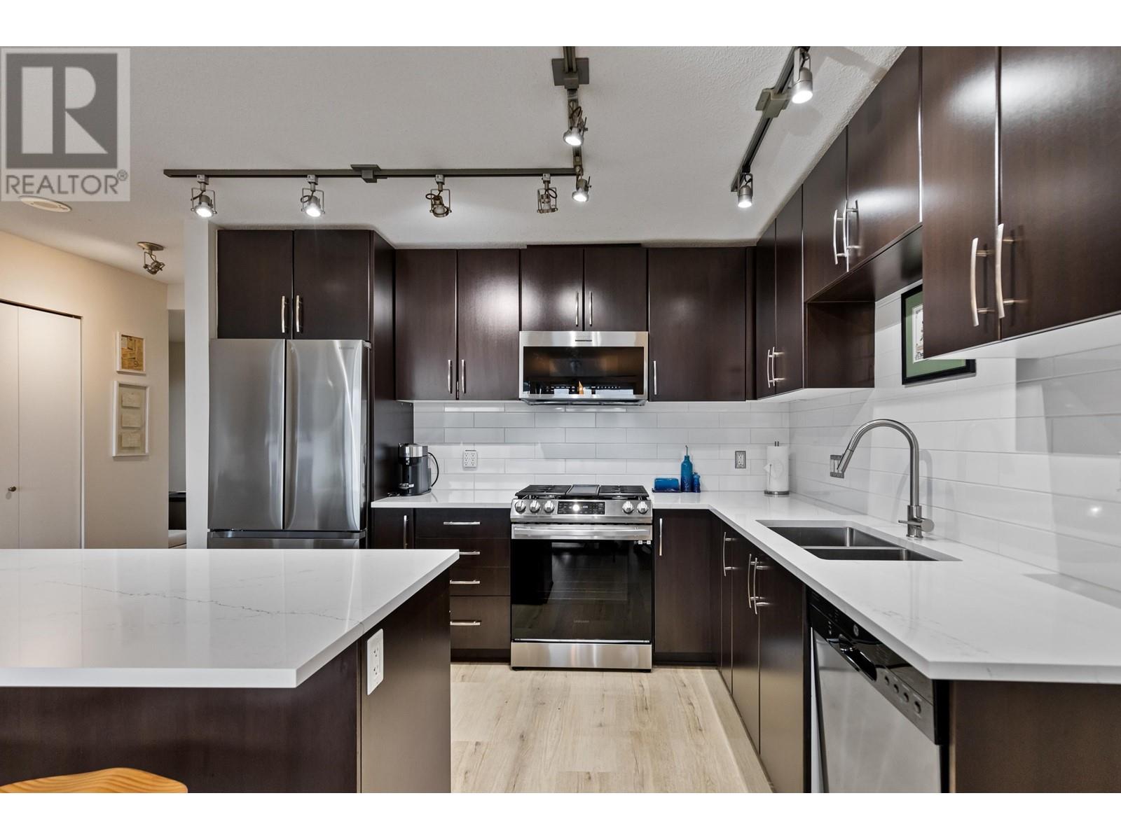 1103 660 Nootka Way, Port Moody, British Columbia  V3H 0B7 - Photo 11 - R2957469