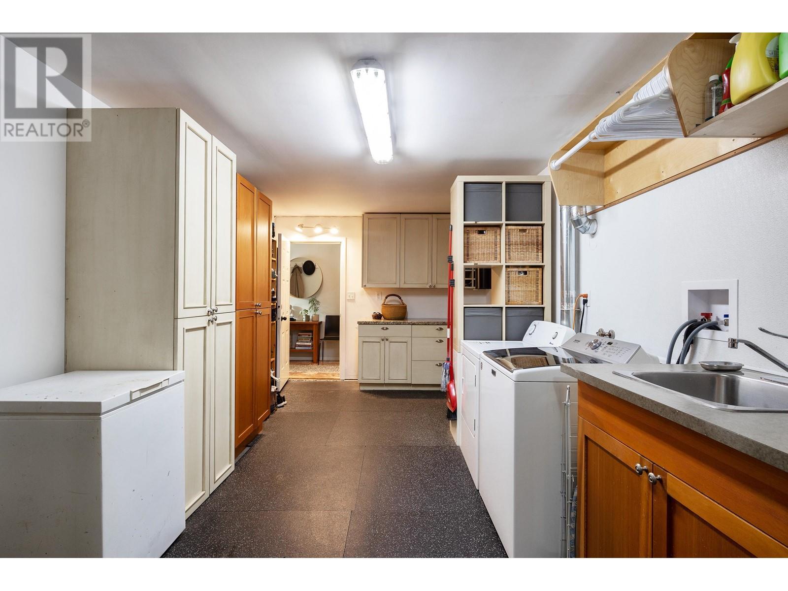 1001 Pomona Way, Squamish, British Columbia  V8B 0G1 - Photo 28 - R2957328