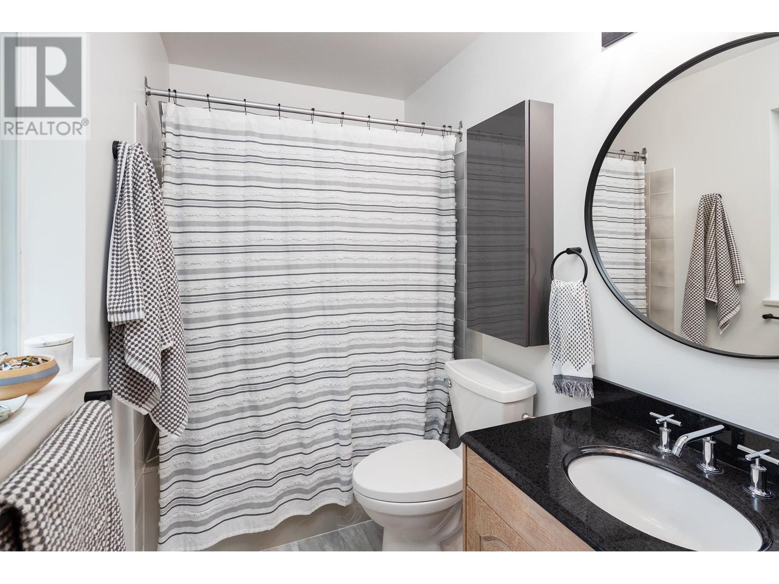 1001 Pomona Way, Squamish, British Columbia  V8B 0G1 - Photo 17 - R2957328