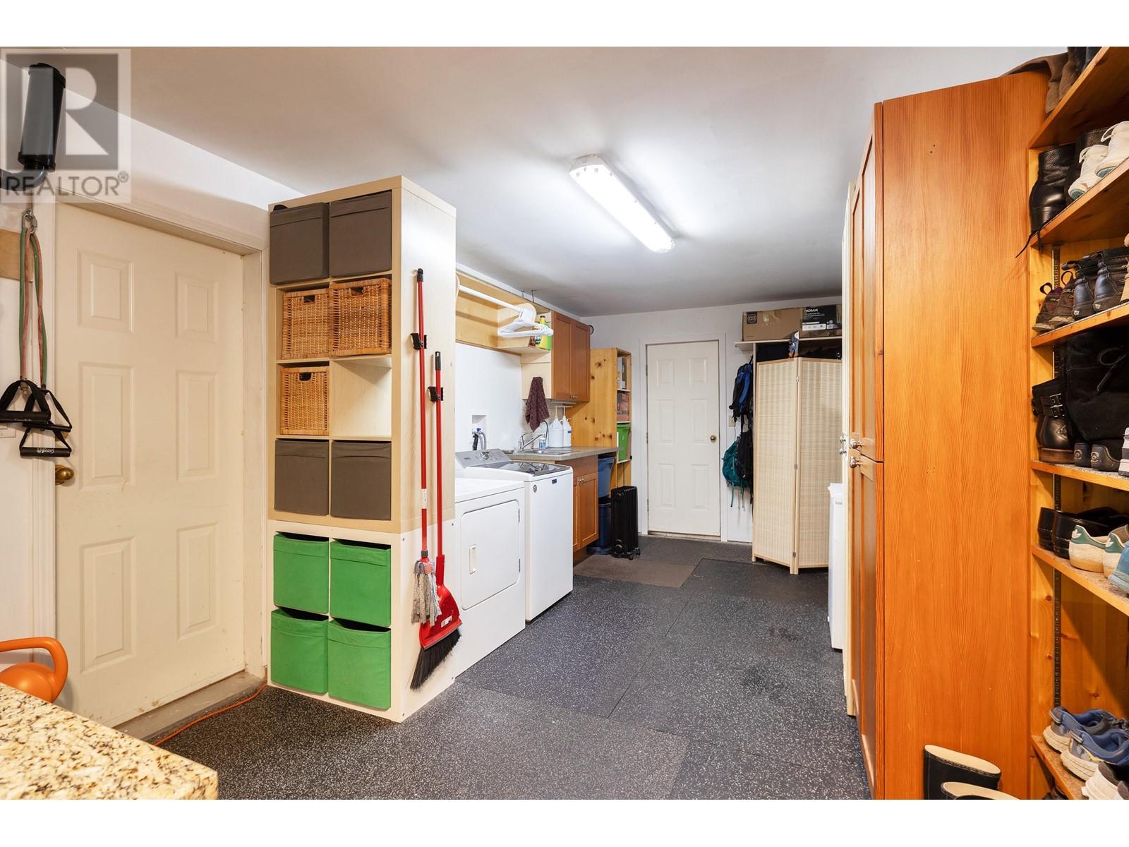 1001 Pomona Way, Squamish, British Columbia  V8B 0G1 - Photo 29 - R2957328