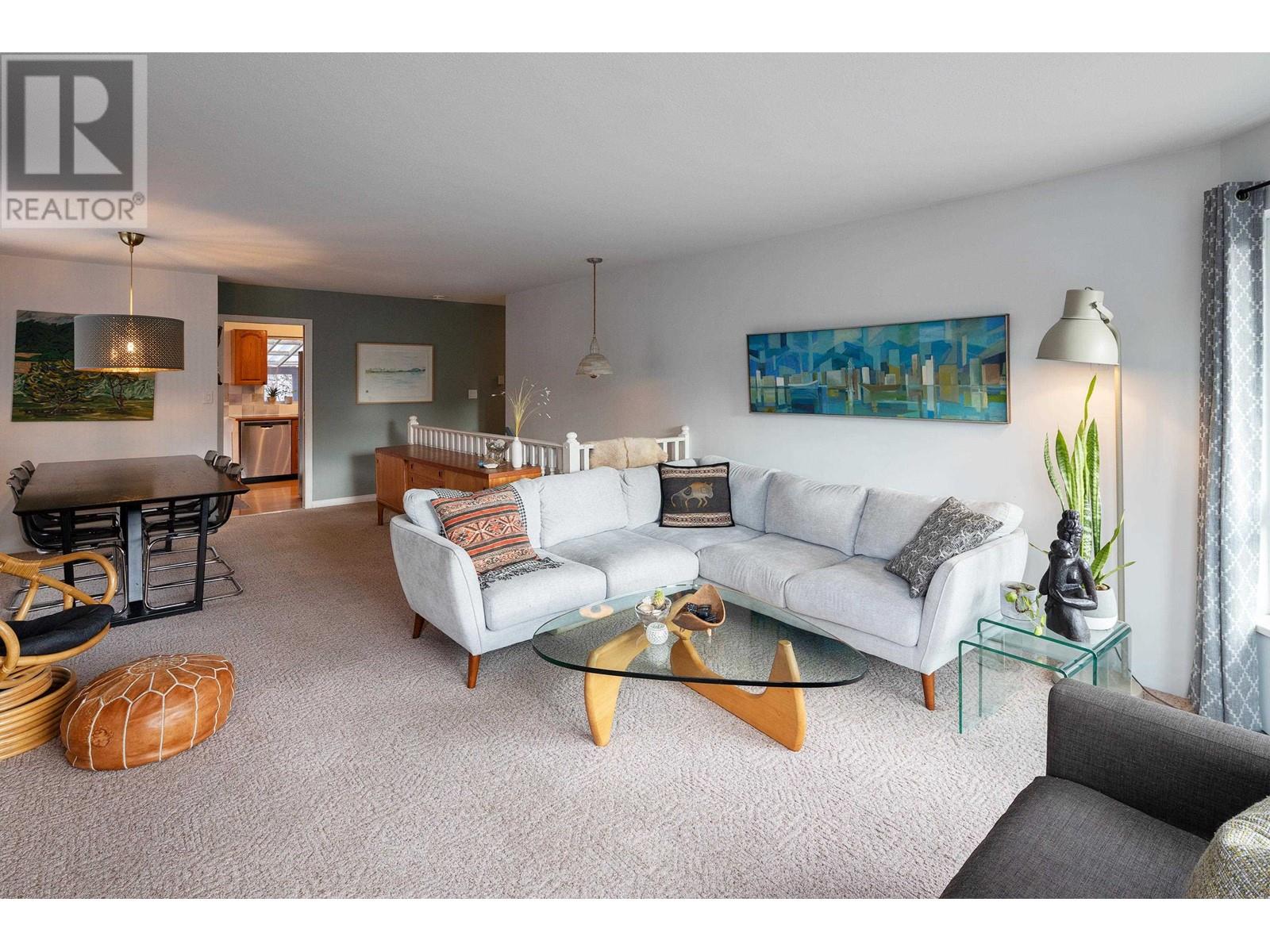 1001 Pomona Way, Squamish, British Columbia  V8B 0G1 - Photo 5 - R2957328