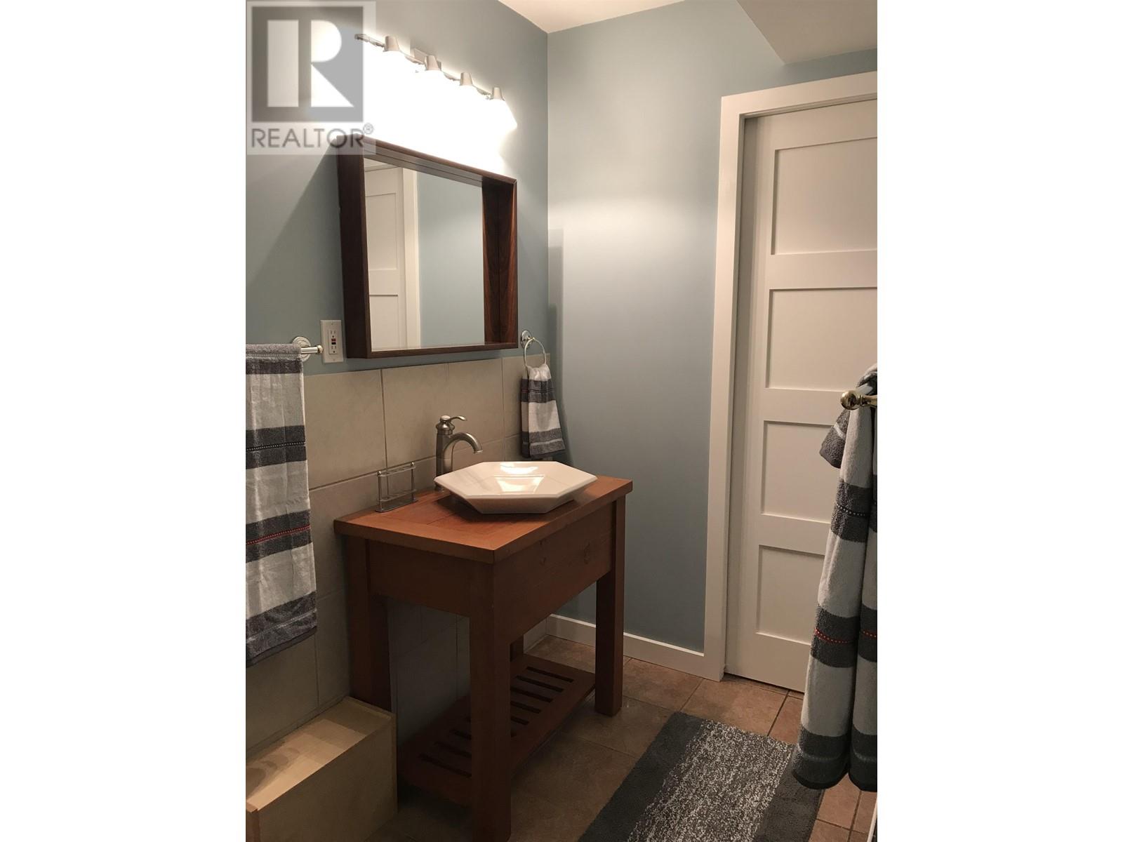 1001 Pomona Way, Squamish, British Columbia  V8B 0G1 - Photo 38 - R2957328