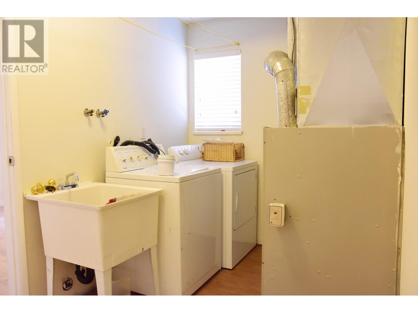 1629 Prairie Avenue, Port Coquitlam, British Columbia  V3B 1T8 - Photo 31 - R2957555