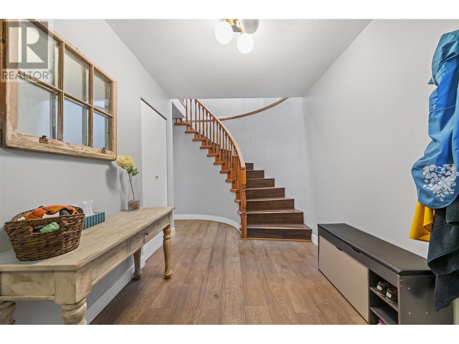 1629 Prairie Avenue, Port Coquitlam, British Columbia  V3B 1T8 - Photo 32 - R2957555