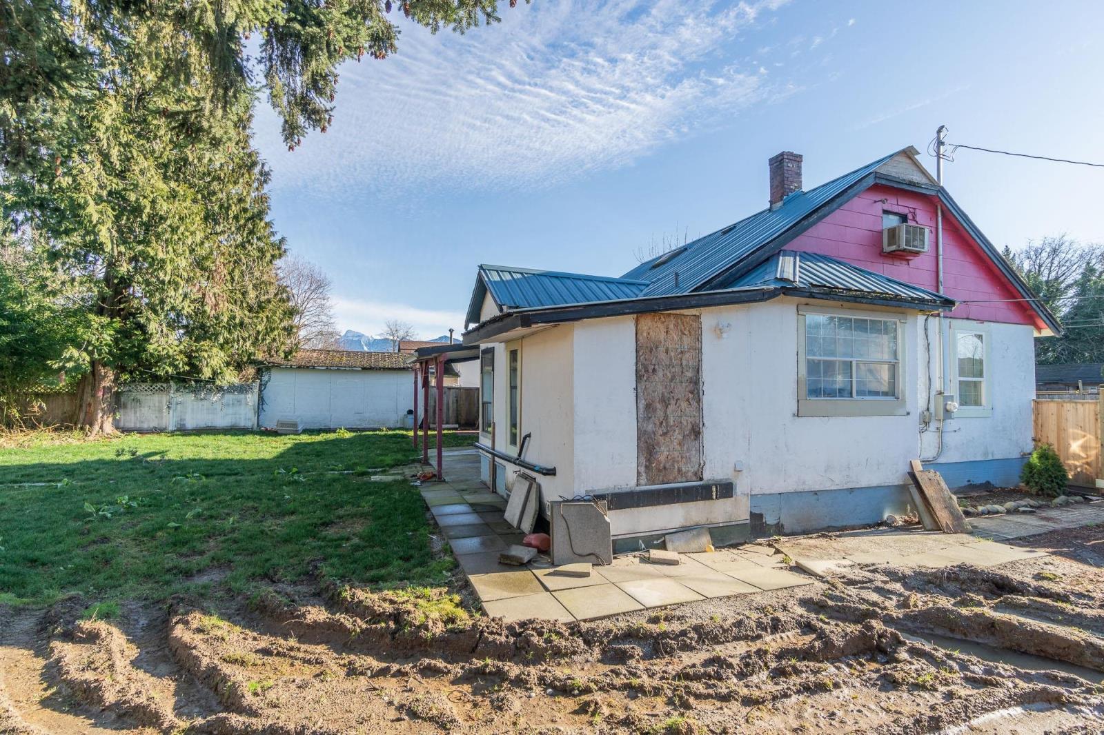 46155 Lewis Avenue, Chilliwack Proper East, Chilliwack, British Columbia  V2P 3E2 - Photo 11 - R2957400