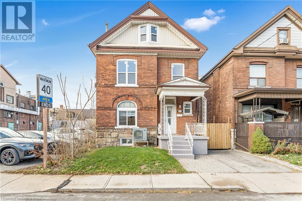 15 ARTHUR Street N, Hamilton, Ontario