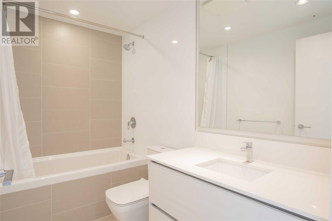 Listing Picture 6 of 14 : 4203 4670 ASSEMBLY WAY, Burnaby / 本拿比 - 魯藝地產 Yvonne Lu Group - MLS Medallion Club Member