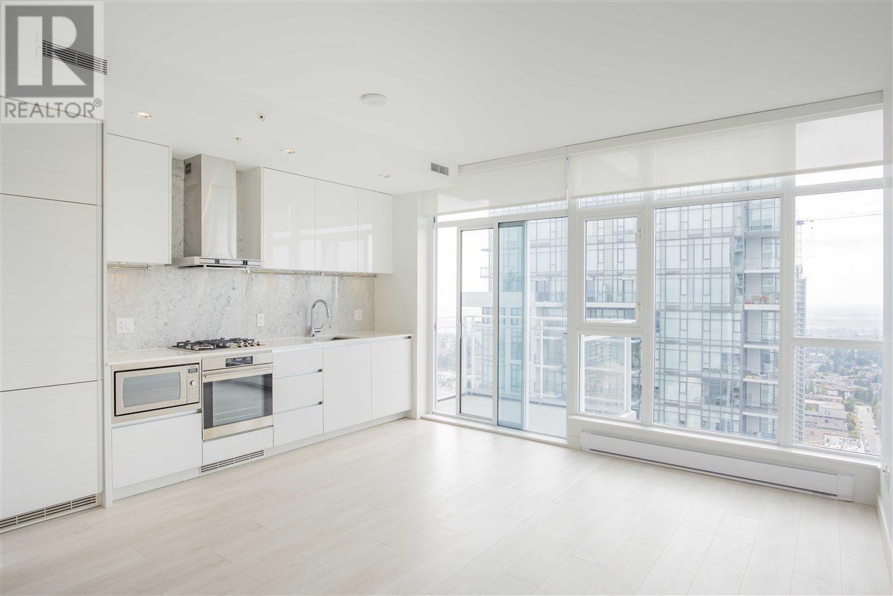 Listing Picture 2 of 14 : 4203 4670 ASSEMBLY WAY, Burnaby / 本拿比 - 魯藝地產 Yvonne Lu Group - MLS Medallion Club Member