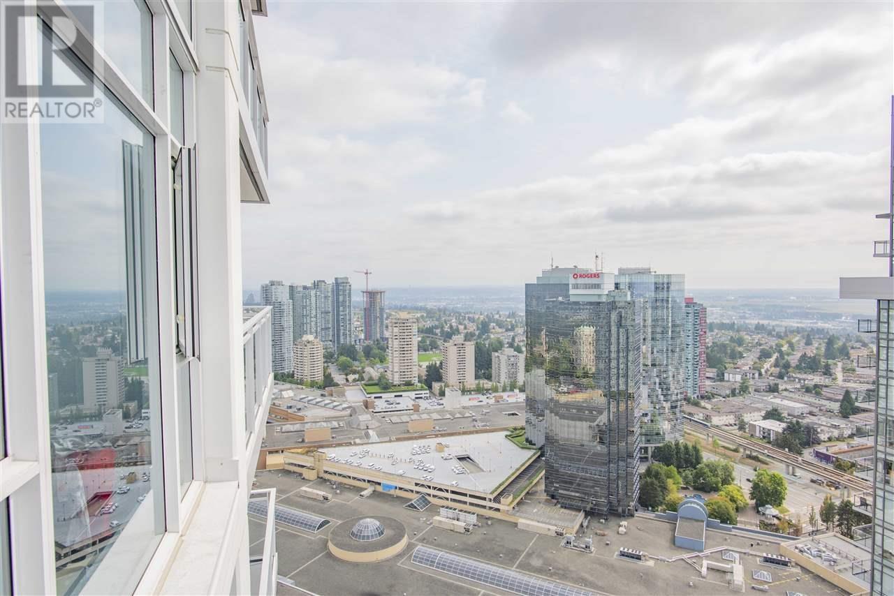 Listing Picture 11 of 14 : 4203 4670 ASSEMBLY WAY, Burnaby / 本拿比 - 魯藝地產 Yvonne Lu Group - MLS Medallion Club Member