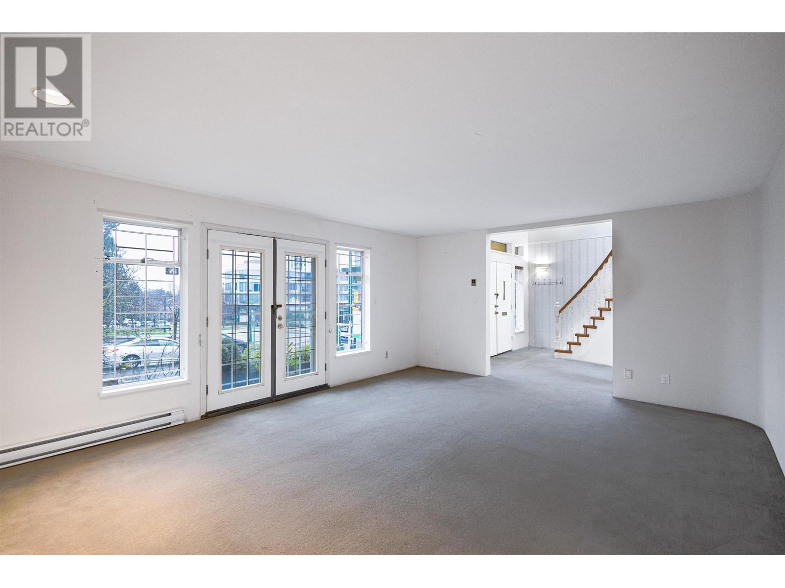 Listing Picture 12 of 27 : 7969-7989 CAMBIE STREET, Vancouver / 溫哥華 - 魯藝地產 Yvonne Lu Group - MLS Medallion Club Member