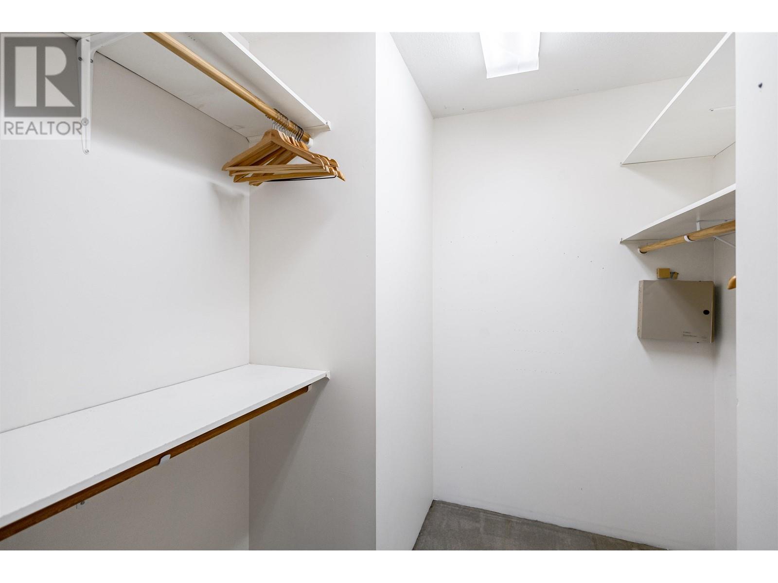 Listing Picture 17 of 27 : 7969-7989 CAMBIE STREET, Vancouver / 溫哥華 - 魯藝地產 Yvonne Lu Group - MLS Medallion Club Member