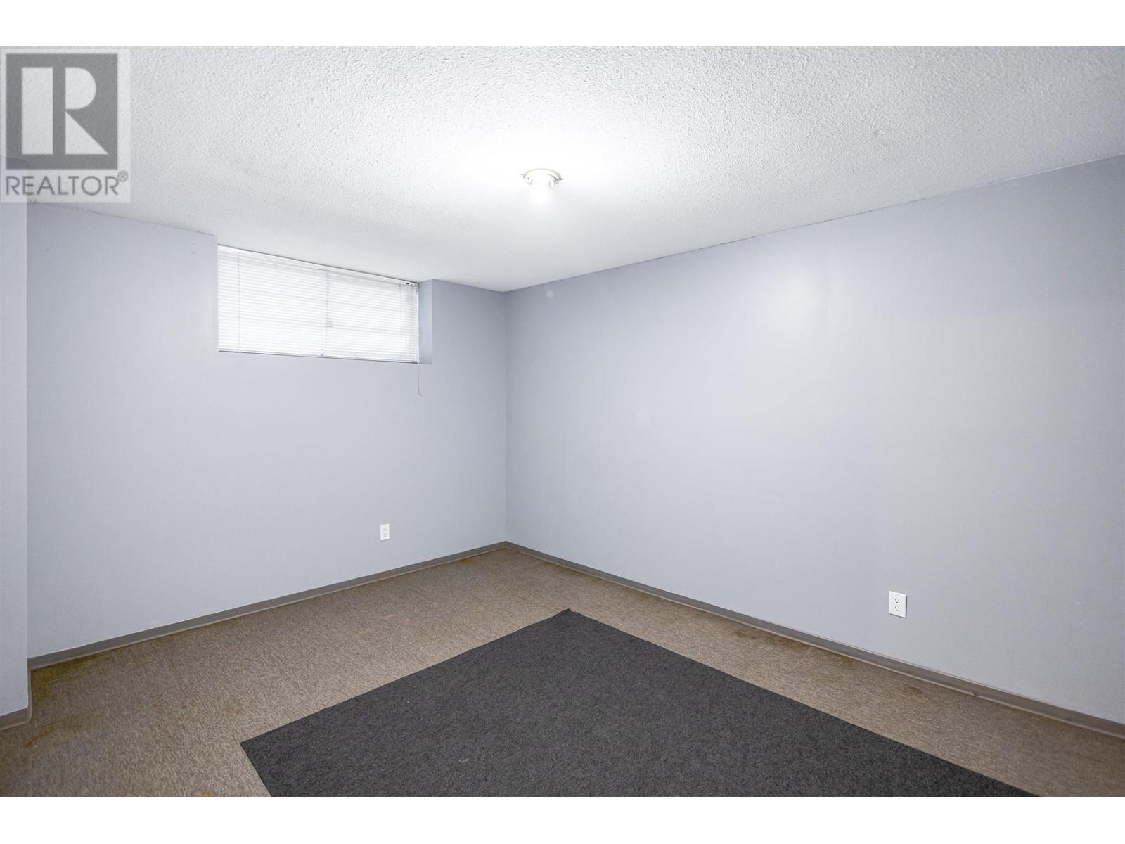 Listing Picture 24 of 27 : 7969-7989 CAMBIE STREET, Vancouver / 溫哥華 - 魯藝地產 Yvonne Lu Group - MLS Medallion Club Member