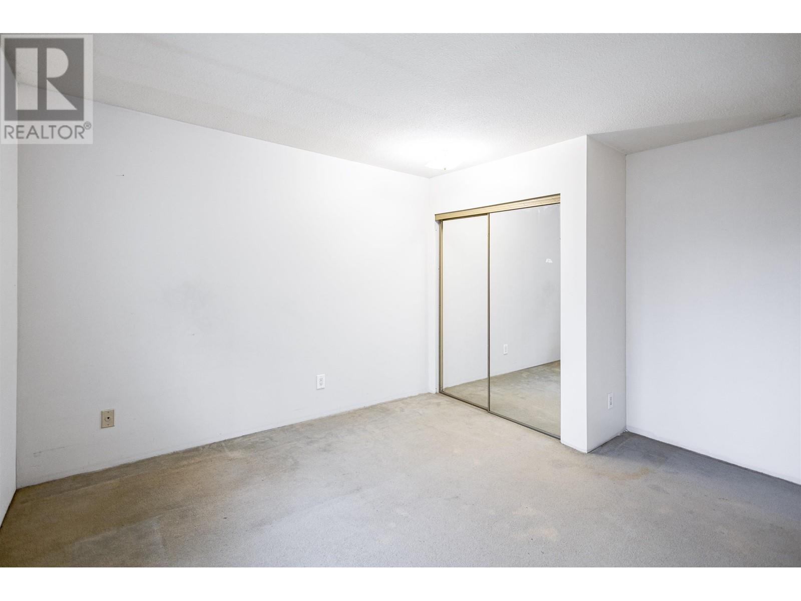 Listing Picture 21 of 27 : 7969-7989 CAMBIE STREET, Vancouver / 溫哥華 - 魯藝地產 Yvonne Lu Group - MLS Medallion Club Member