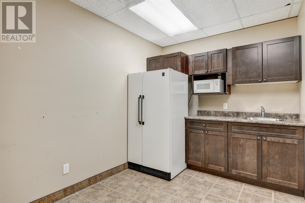 104, 9505 Resources Road, Grande Prairie, Alberta T8V 8C2 - Photo 17 - A2188551