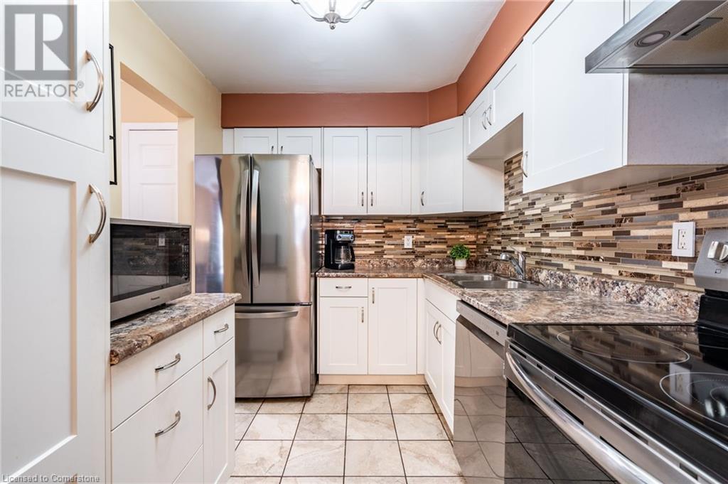 1493 Ester Drive, Burlington, Ontario  L7P 1L5 - Photo 14 - 40691471