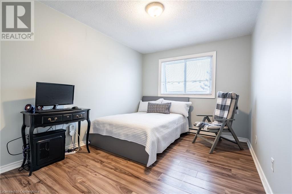 1493 Ester Drive, Burlington, Ontario  L7P 1L5 - Photo 22 - 40691471