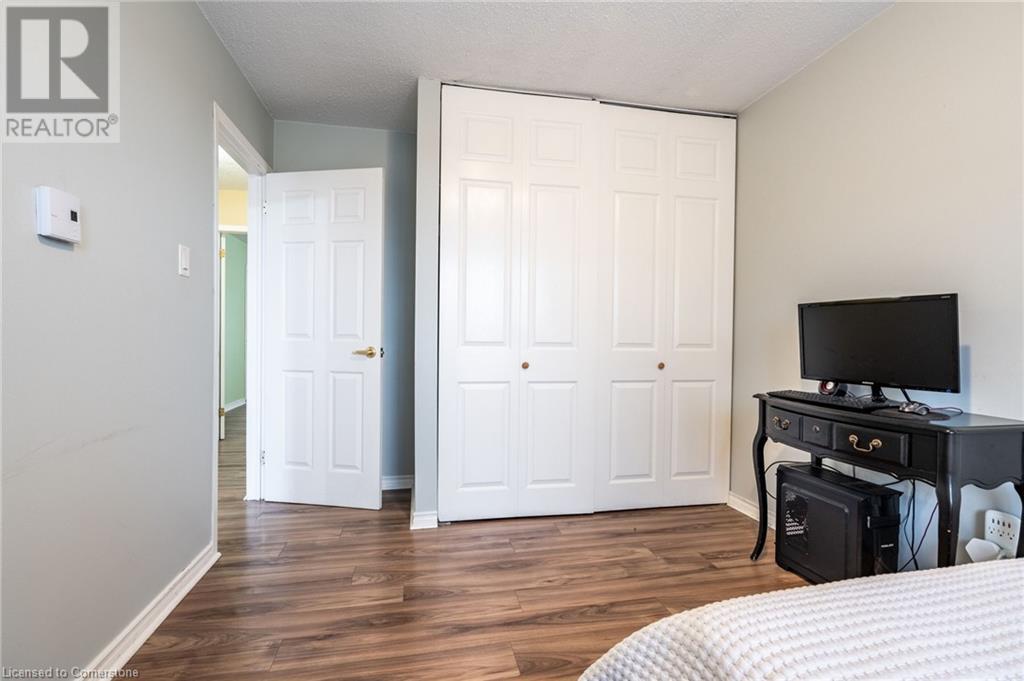1493 Ester Drive, Burlington, Ontario  L7P 1L5 - Photo 24 - 40691471