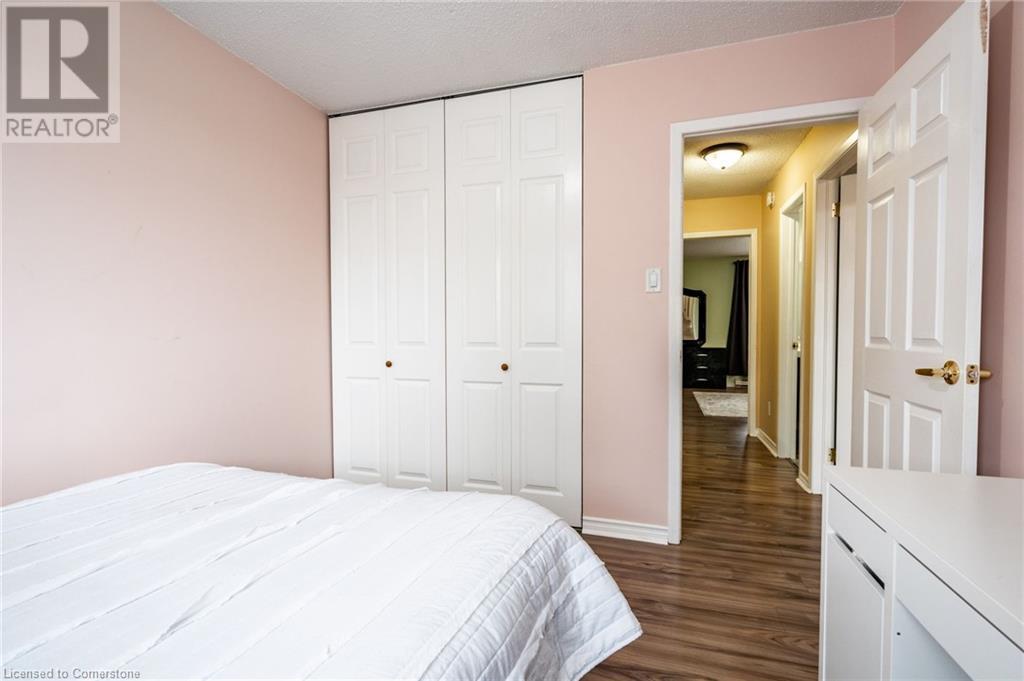 1493 Ester Drive, Burlington, Ontario  L7P 1L5 - Photo 21 - 40691471