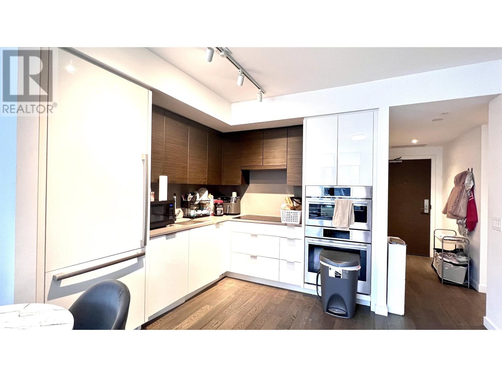 407 1678 Pullman Porter Street, Vancouver, British Columbia  V6A 0H4 - Photo 3 - R2955461