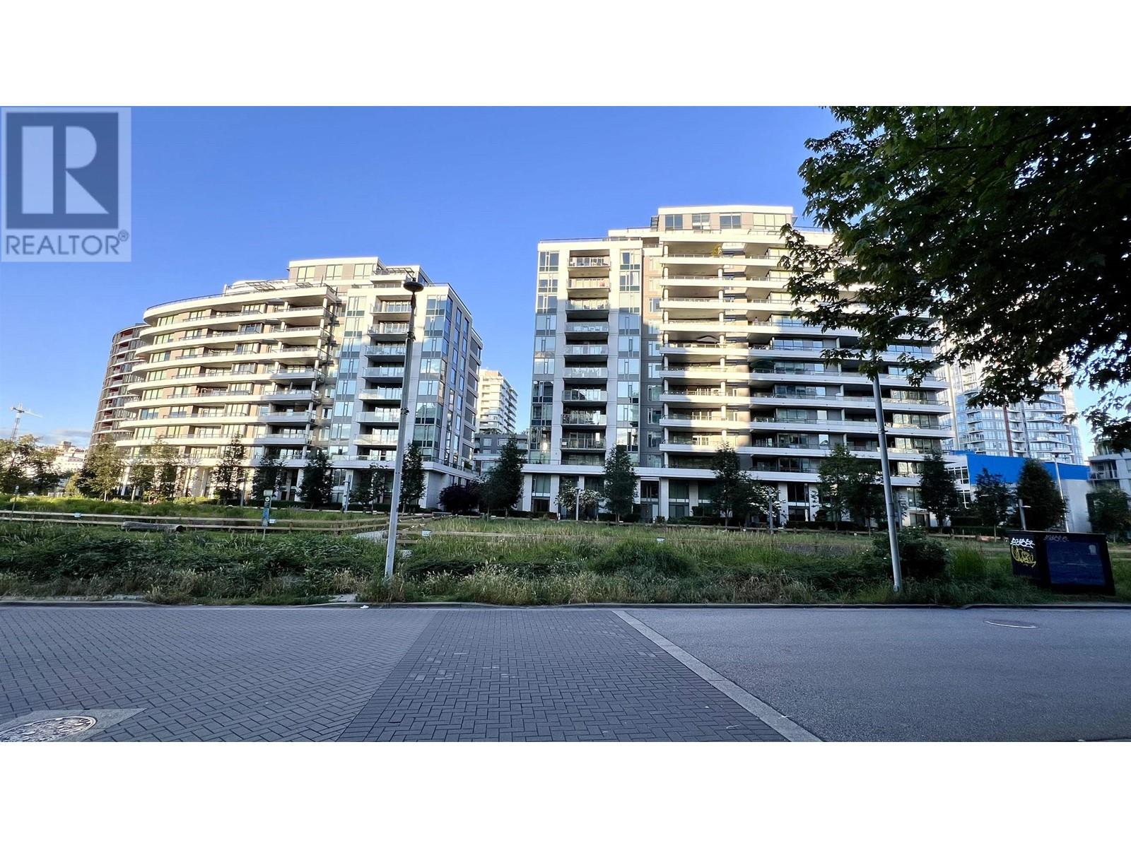 407 1678 Pullman Porter Street, Vancouver, British Columbia  V6A 0H4 - Photo 2 - R2955461