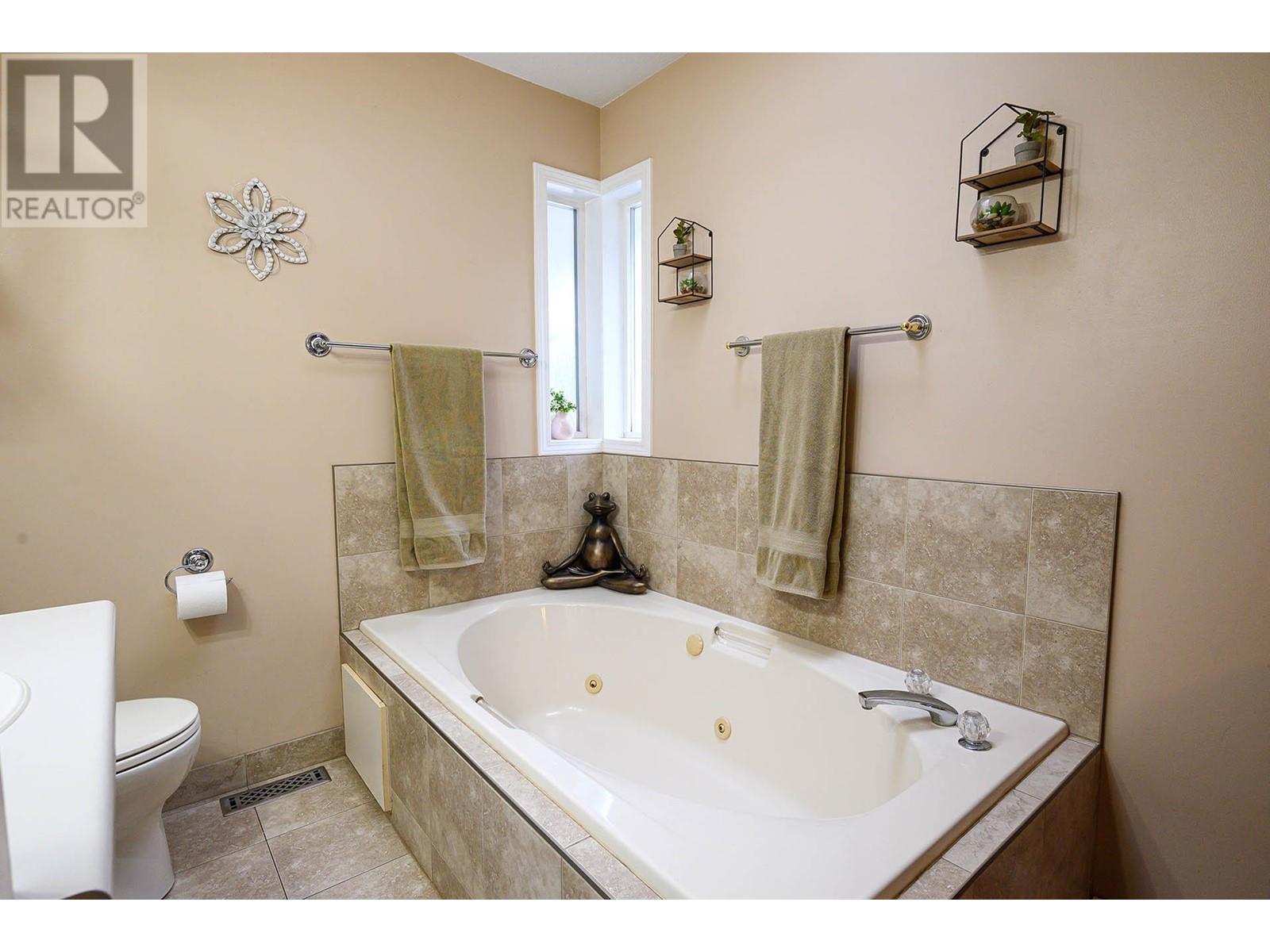 Property at 380 MATTOCH MCKEAGUE Road image 2