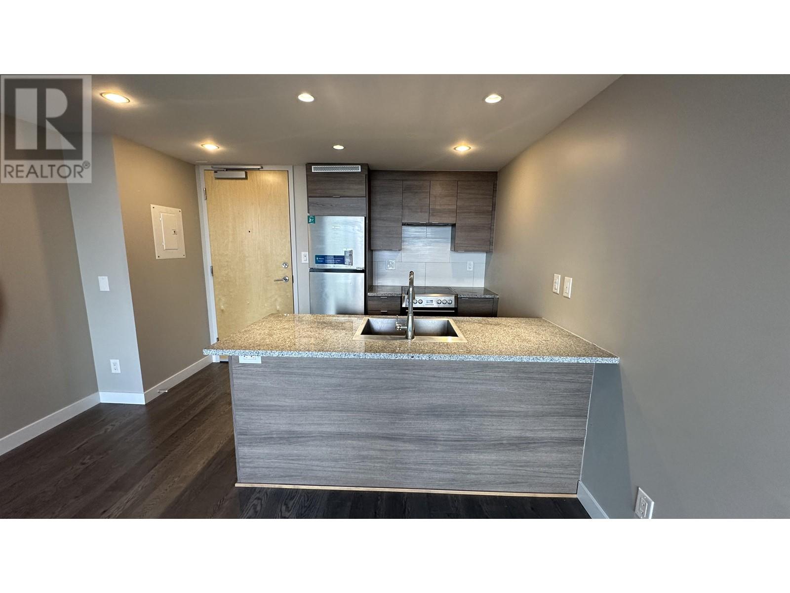 Listing Picture 3 of 11 : 1804 489 INTERURBAN WAY, Vancouver / 溫哥華 - 魯藝地產 Yvonne Lu Group - MLS Medallion Club Member