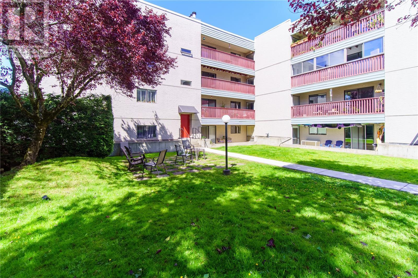 421 3255 Glasgow Ave, Saanich, British Columbia  V8X 4S4 - Photo 26 - 984881