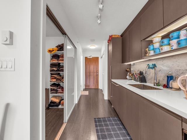 Property at 1103 13750 100 AVENUE image 3
