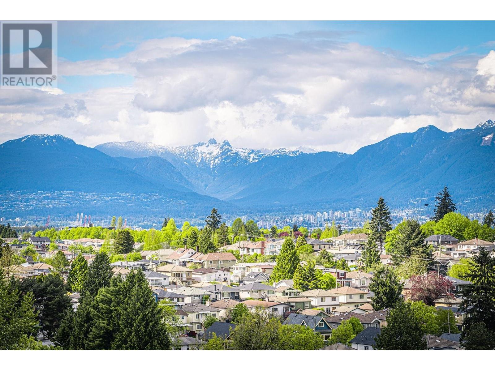 Listing Picture 25 of 40 : 1602 3660 VANNESS AVENUE, Vancouver / 溫哥華 - 魯藝地產 Yvonne Lu Group - MLS Medallion Club Member