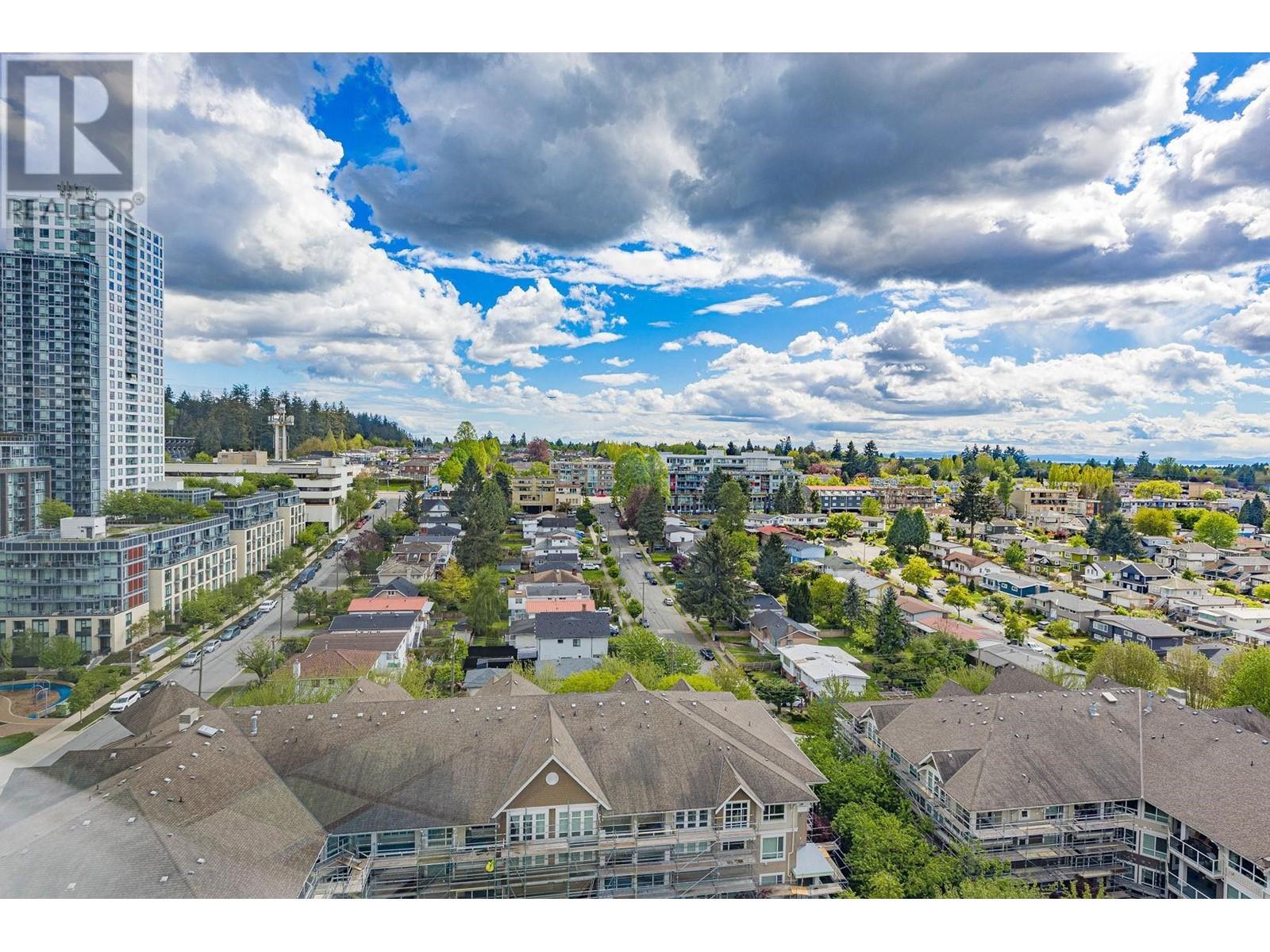 Listing Picture 24 of 40 : 1602 3660 VANNESS AVENUE, Vancouver / 溫哥華 - 魯藝地產 Yvonne Lu Group - MLS Medallion Club Member