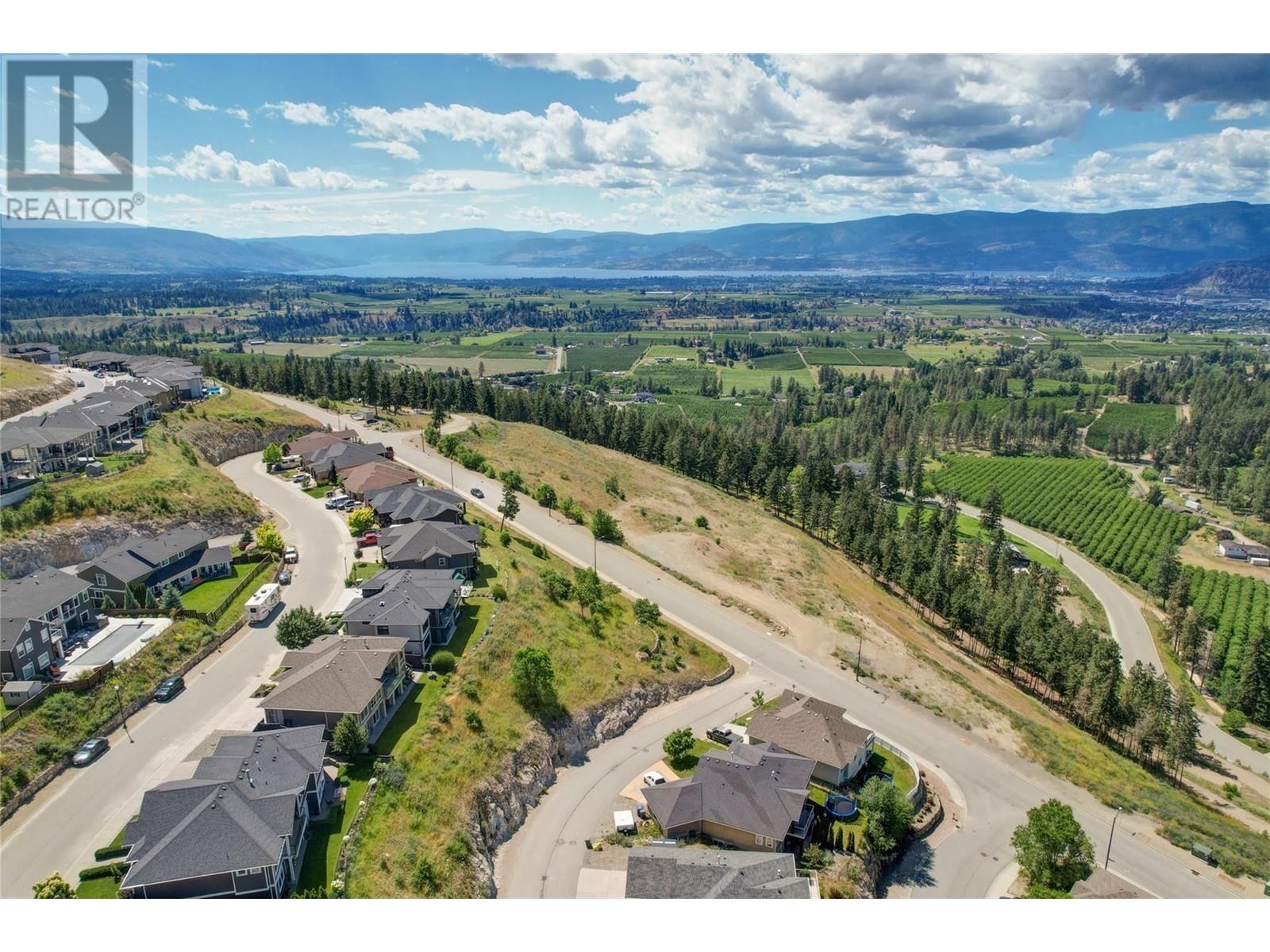 Property at 1438 Montenegro Drive image 4
