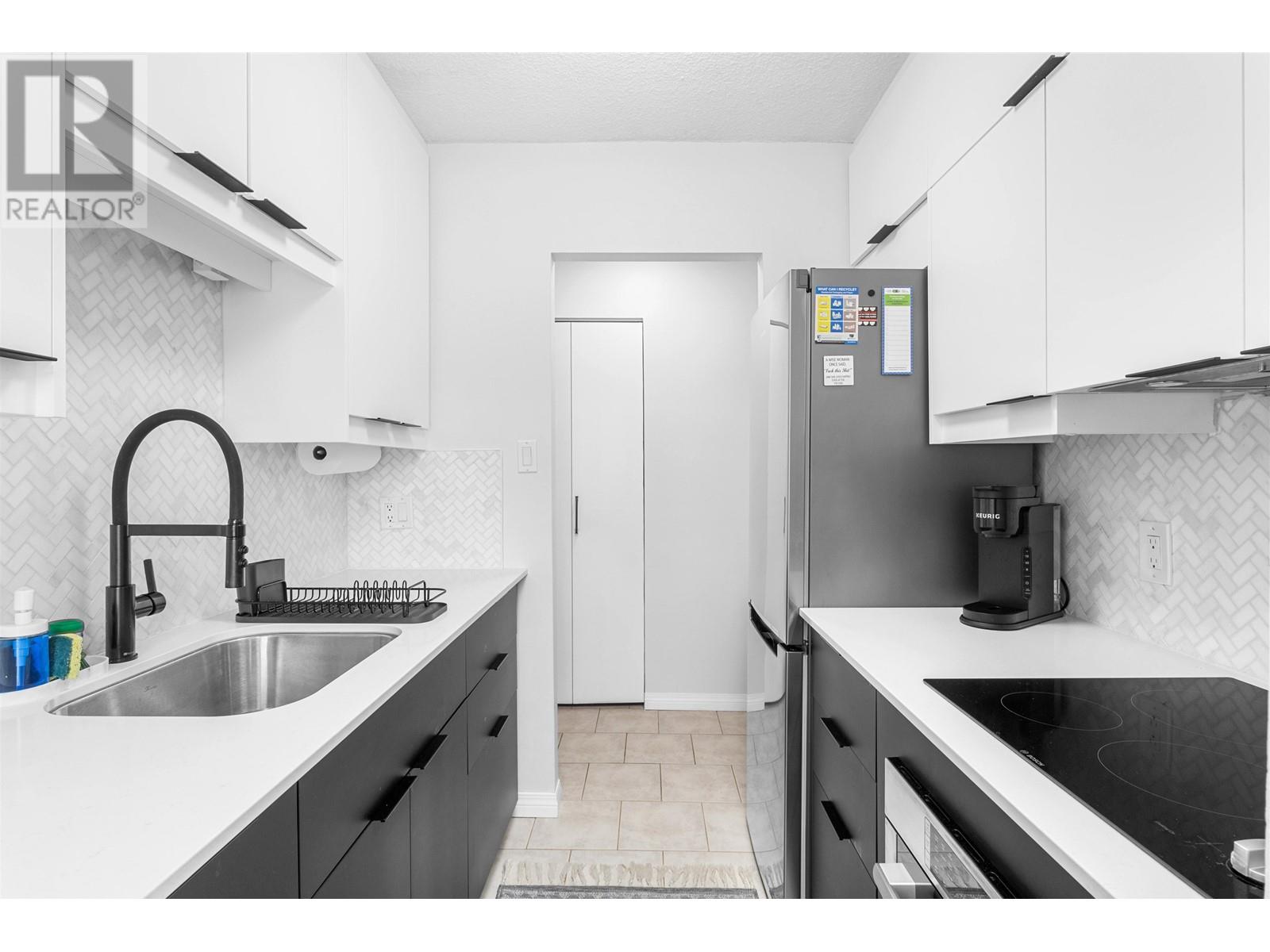 503 1720 Barclay Street, Vancouver, British Columbia  V6G 1K4 - Photo 3 - R2957604