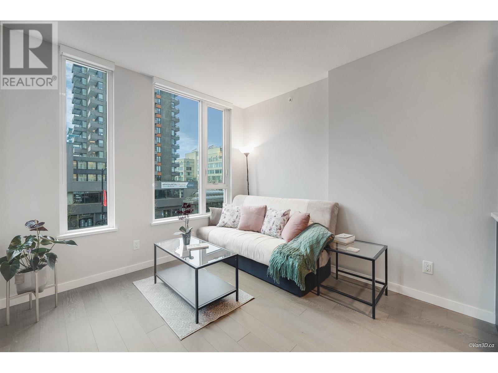 Listing Picture 2 of 23 : 215 2888 CAMBIE STREET, Vancouver / 溫哥華 - 魯藝地產 Yvonne Lu Group - MLS Medallion Club Member