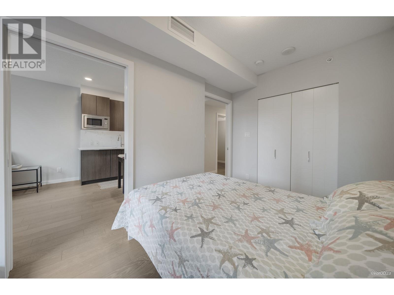 Listing Picture 8 of 23 : 215 2888 CAMBIE STREET, Vancouver / 溫哥華 - 魯藝地產 Yvonne Lu Group - MLS Medallion Club Member