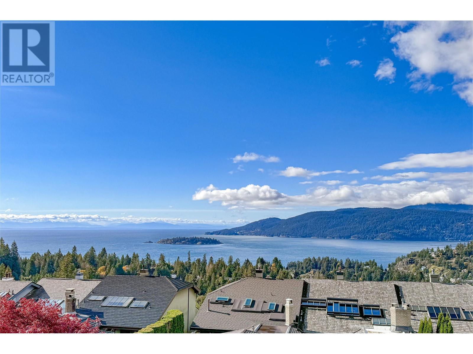 5446 MEADFEILD LANE, west vancouver, British Columbia