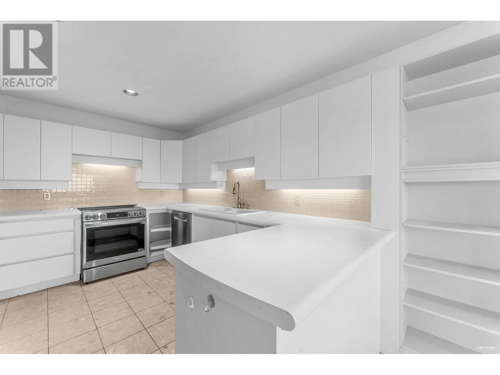 5446 Meadfeild Lane, West Vancouver, British Columbia  V7W 3G3 - Photo 15 - R2957640
