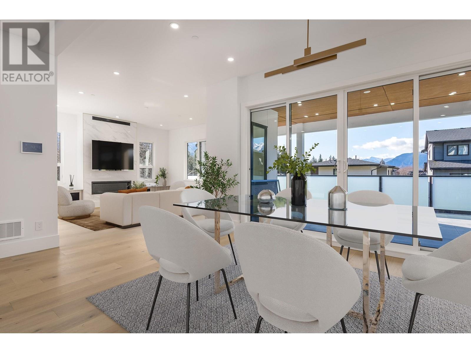 1 3385 Mamquam Road, Squamish, British Columbia  V8B 0E3 - Photo 5 - R2957656