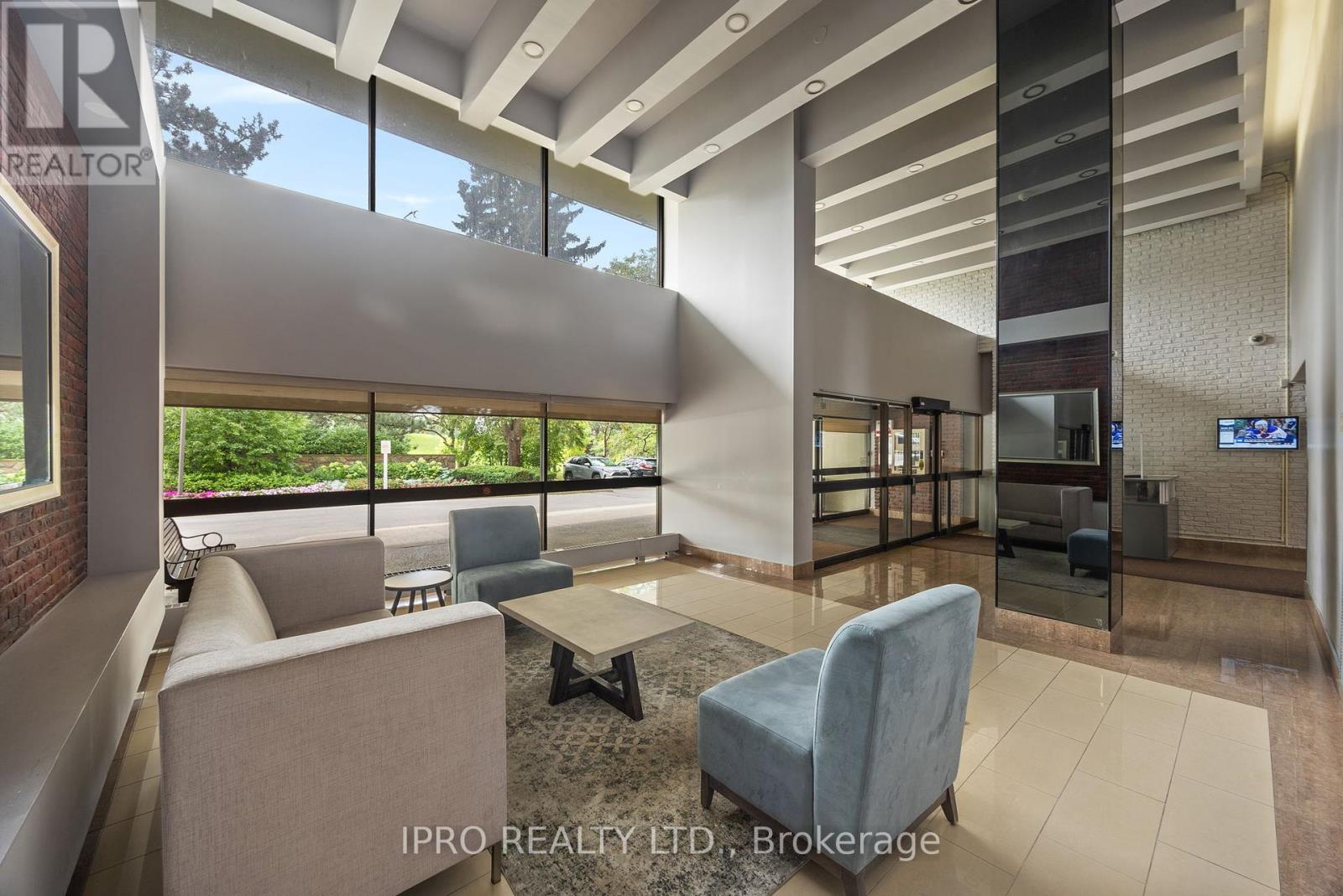 Property at 1203 - 260 SENECA HILL DRIVE image 4