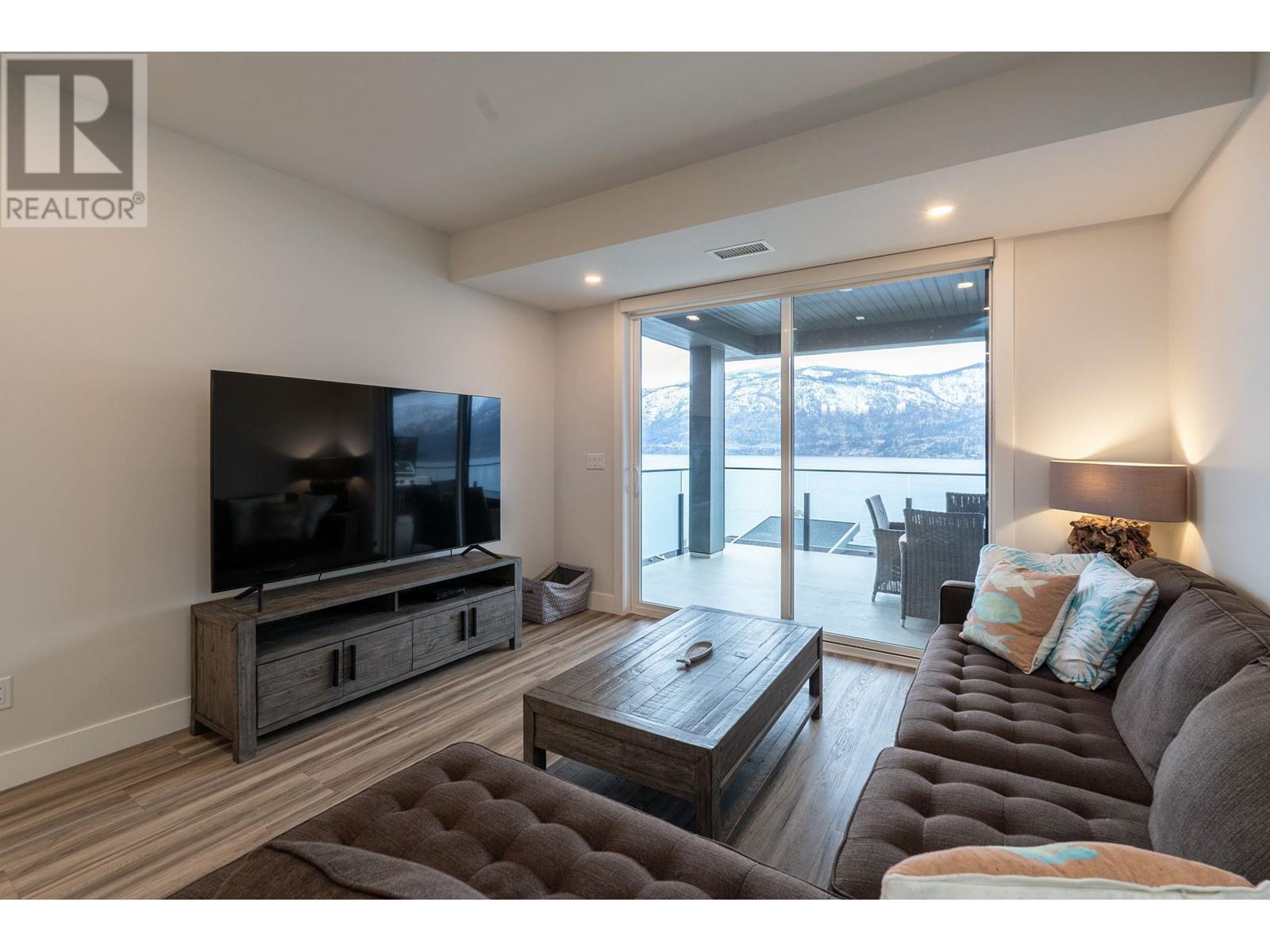 Property at 3475 Granite Close Unit# 312 image 3